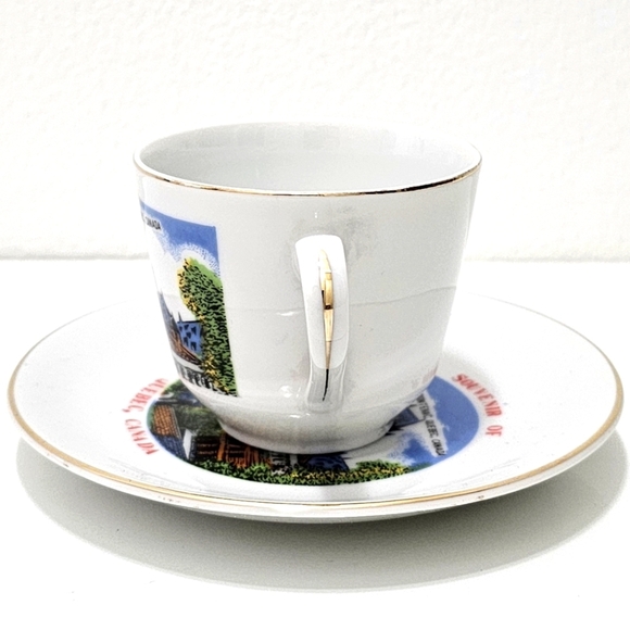 Chateau Frontenac Quebec Souvenir Porcelain Mini Tea Cup & Saucer - Picture 3 of 14
